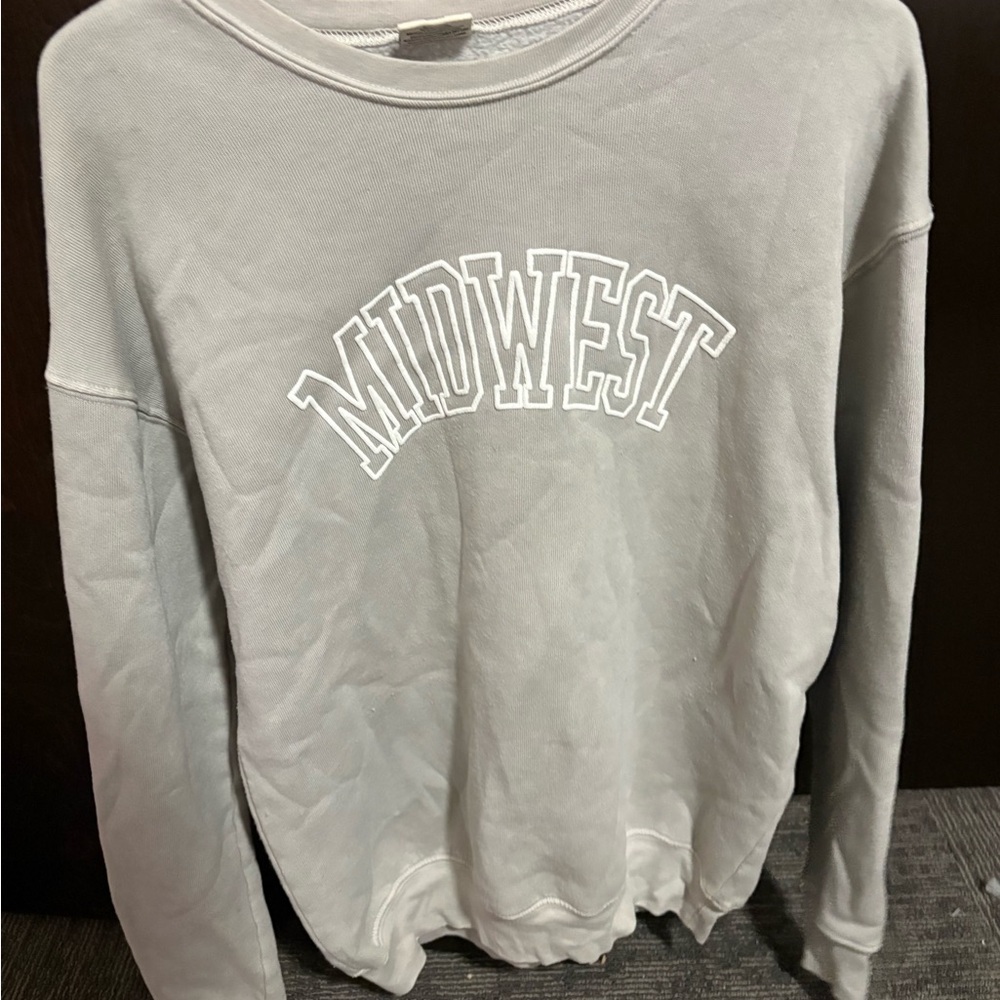 Midwest Graphic Crewneck Sweater in Light Gray
